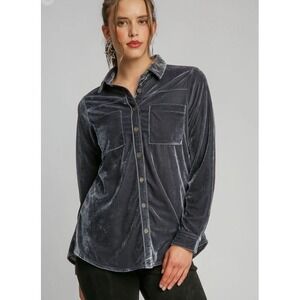 Umgee Womens Velvet Button Down Top Size 1XL Gray Holiday Party Soft Modest